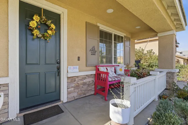 $584,500 | 37233 Weeping Branch Street, Palmdale, CA 93550