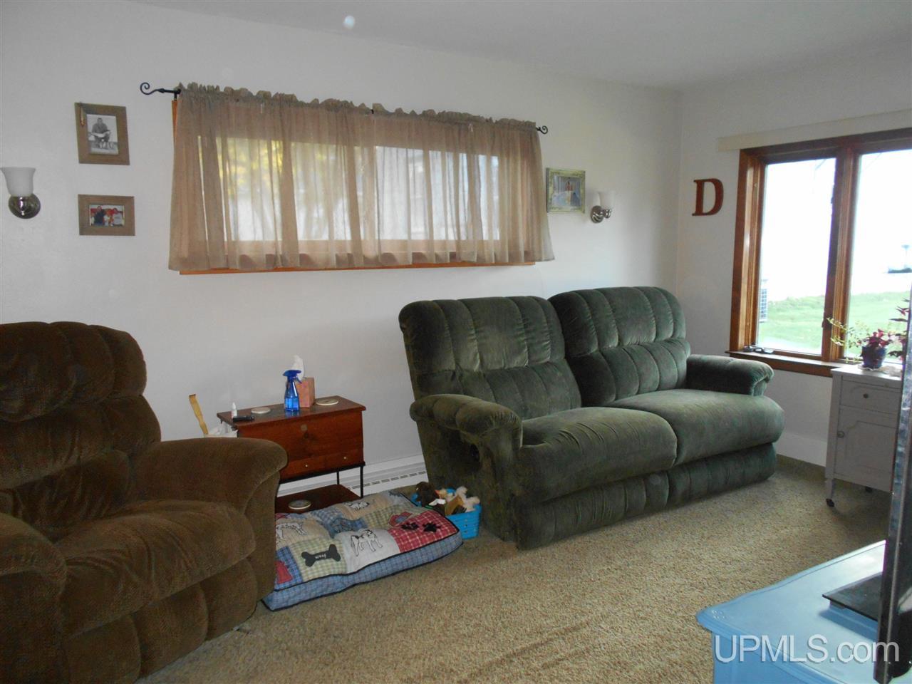 524 North 4th Street L'Anse, MI 49946 - Photo 13 of 25