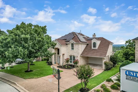 $1,250,000 | 10613 Pointe View Drive, Austin, TX 78738