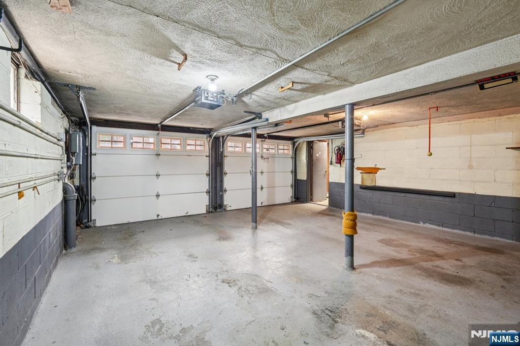 397 Oak Street Ridgefield, NJ 07657 - Photo 21 of 32