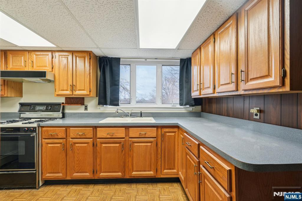 397 Oak Street Ridgefield, NJ 07657 - Photo 24 of 32