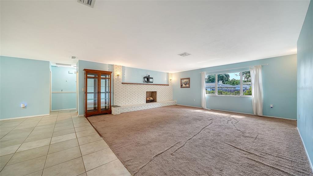 1546 Georgetowne Lane Sarasota, FL 34232 - Photo 11 of 36