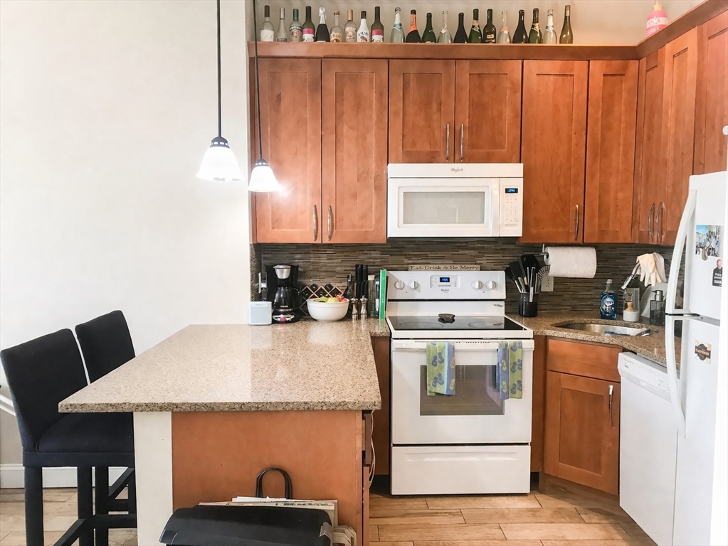 11 Symphony Road, Unit 3 Boston, MA 02115 - Photo 1 of 7