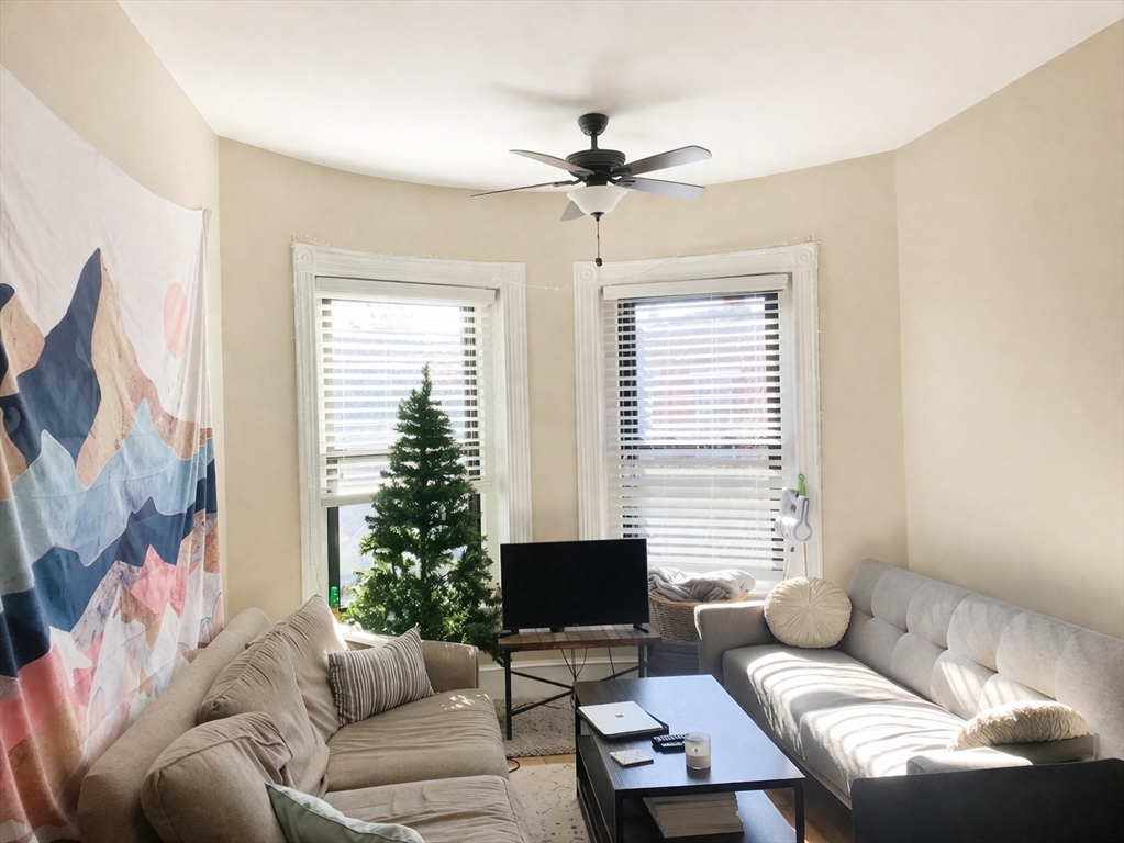 11 Symphony Road, Unit 3 Boston, MA 02115 - Photo 3 of 7
