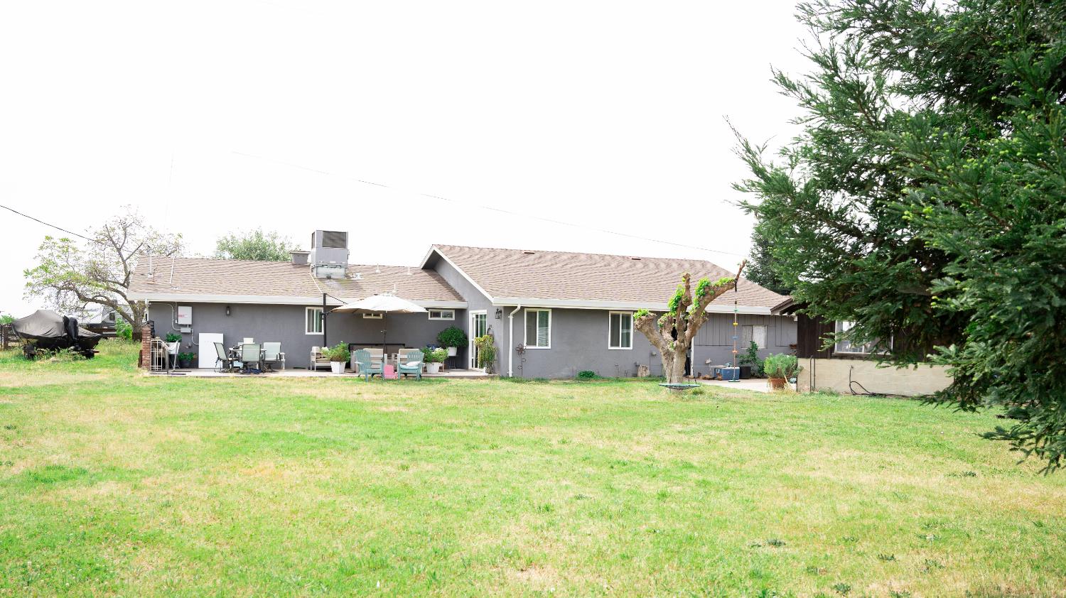 9842 Jackson Road Oakdale, CA 95361 - Photo 4 of 22