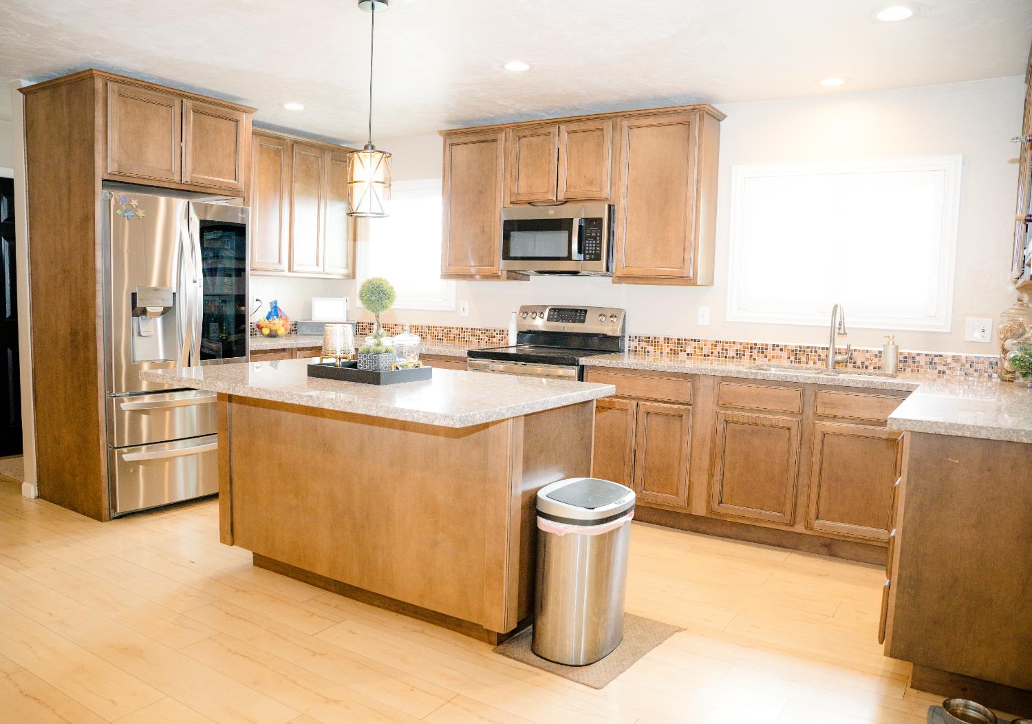 9842 Jackson Road Oakdale, CA 95361 - Photo 9 of 22