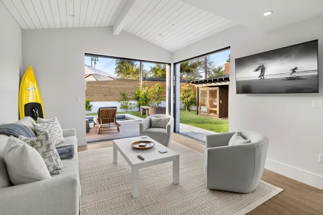 $5,500,000 | 114 La Marina, Santa Barbara, CA 93109