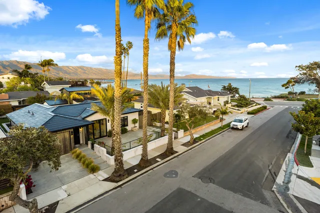 $5,500,000 | 114 La Marina, Santa Barbara, CA 93109