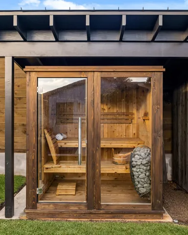 $5,500,000 | 114 La Marina, Santa Barbara, CA 93109