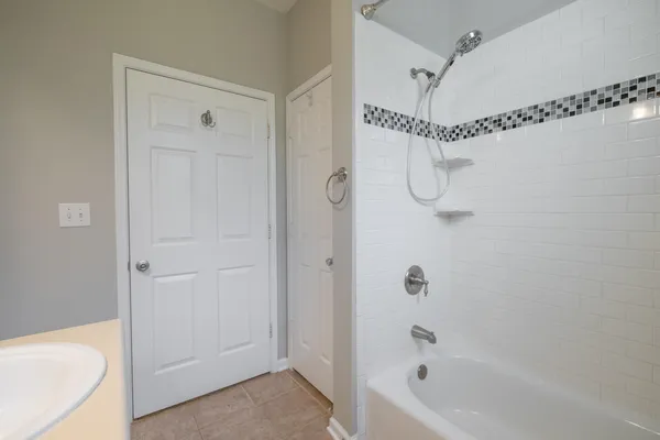 $2,950 | 1212 Rosewood Lane, Mount Pleasant, SC 29464
