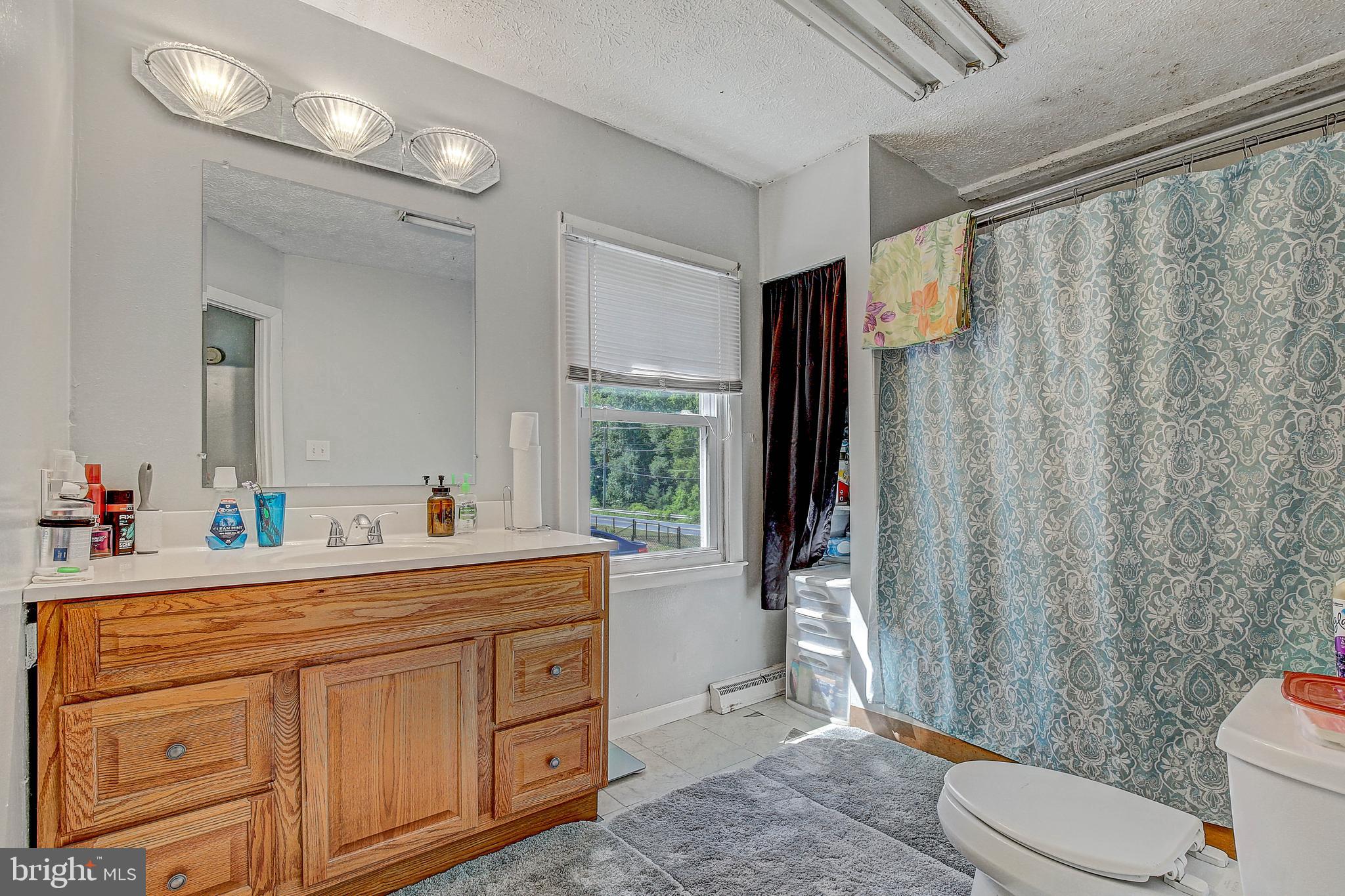 1333 Hanover Road Hanover, MD 21076 - Photo 13 of 19 Full bathroom