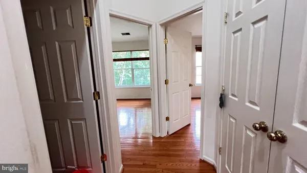$3,400 | 4100 Flower, Fairfax, VA 22030
