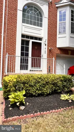 $3,400 | 4100 Flower, Fairfax, VA 22030