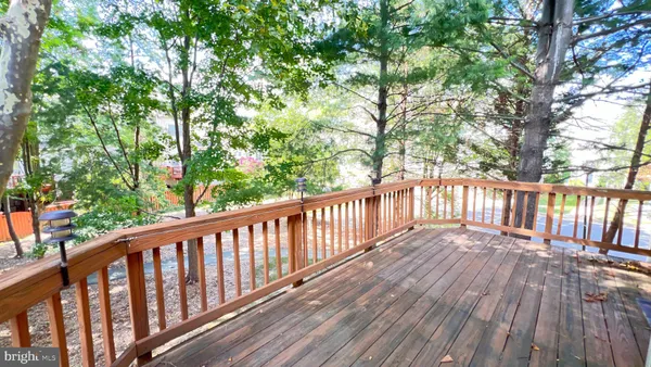 $3,400 | 4100 Flower, Fairfax, VA 22030