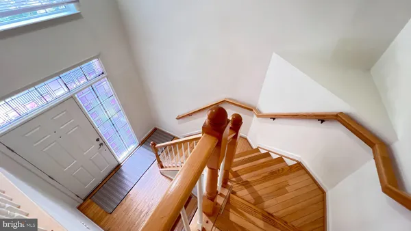 $3,400 | 4100 Flower, Fairfax, VA 22030