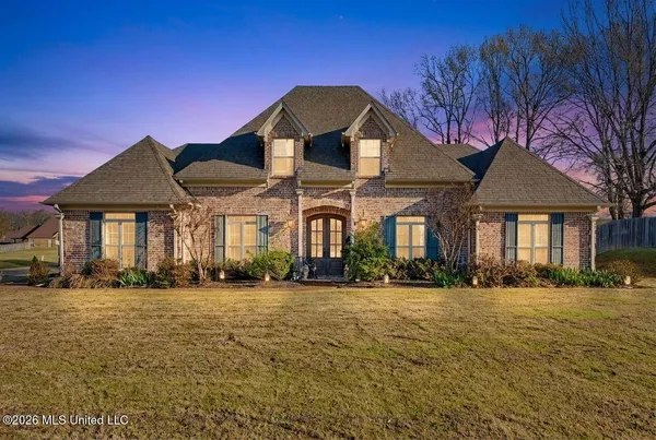 $609,900 | 2964 Vanguard Drive, Hernando, MS 38632