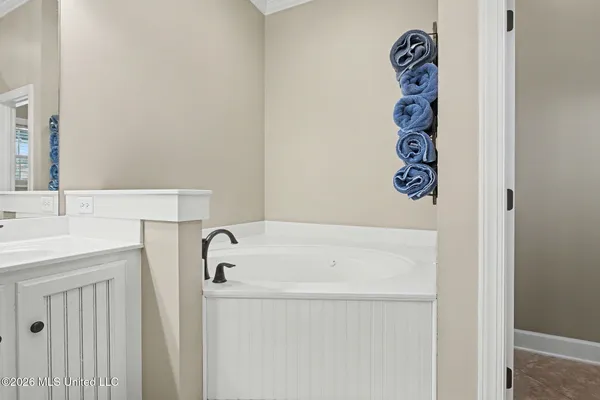 $609,900 | 2964 Vanguard Drive, Hernando, MS 38632