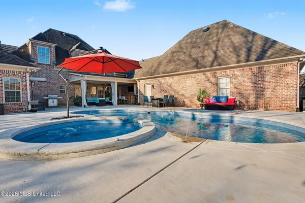 $609,900 | 2964 Vanguard Drive, Hernando, MS 38632