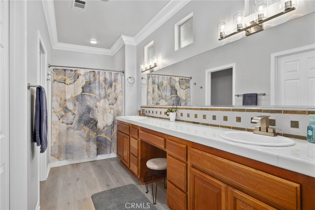 33287 Warwick Hills Road Yucaipa, CA 92399 - Photo 18 of 41