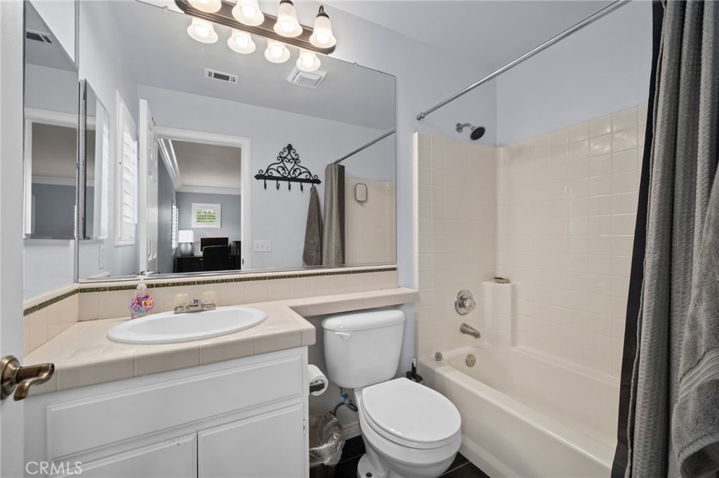 33287 Warwick Hills Road Yucaipa, CA 92399 - Photo 28 of 41