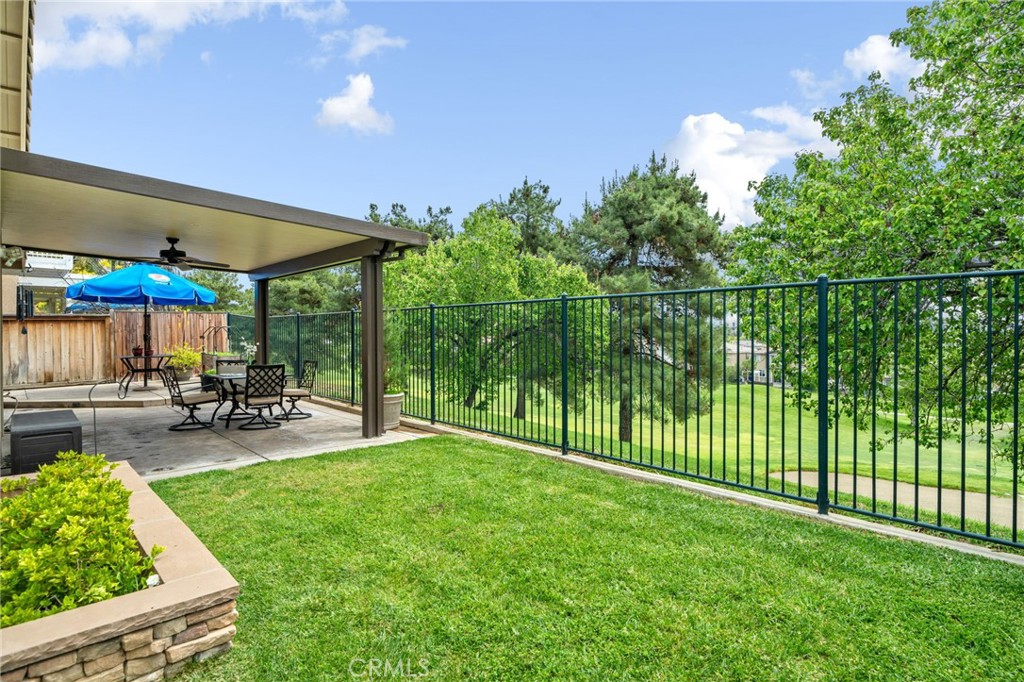 33287 Warwick Hills Road Yucaipa, CA 92399 - Photo 31 of 41