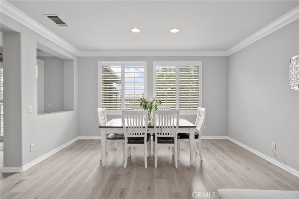 33287 Warwick Hills Road Yucaipa, CA 92399 - Photo 9 of 41