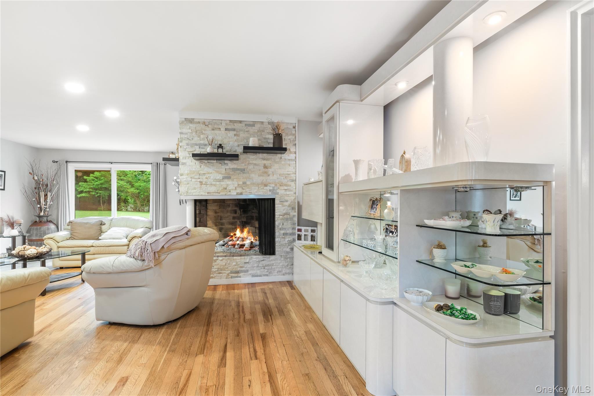 411 South Chelsea Road White Plains, NY 10603 - Photo 11 of 36