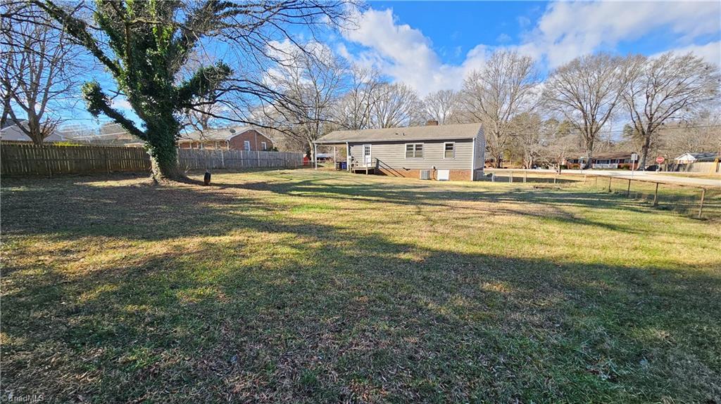 325 Stewart Road Southeast Winston-Salem, NC 27107 - Photo 23 of 25