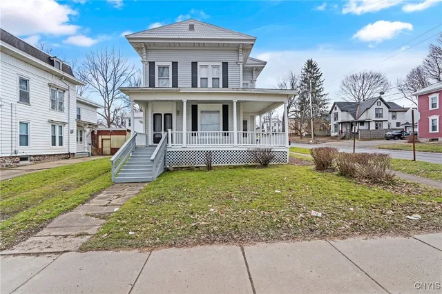 $1,300 | 402 Oneida Street, Unit 2, Fulton, NY 13069