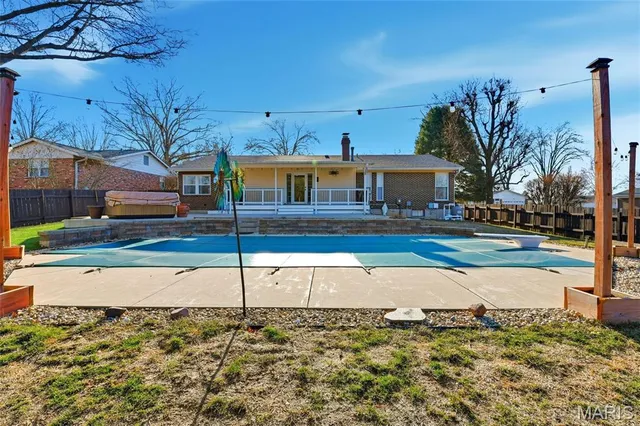 $295,900 | 3771 Baville Court, Florissant, MO 63034