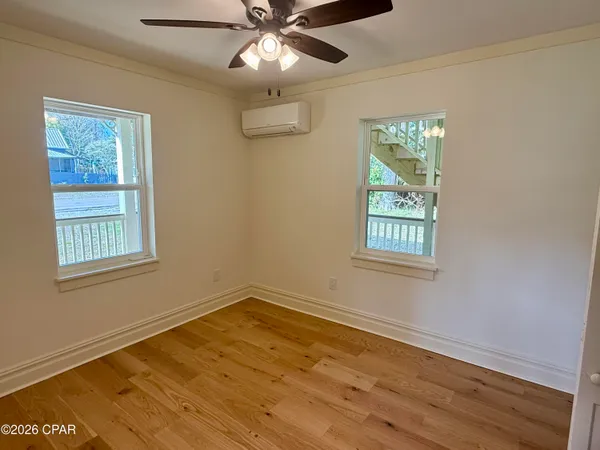 $949,900 | 145 6th Street, Apalachicola, FL 32320