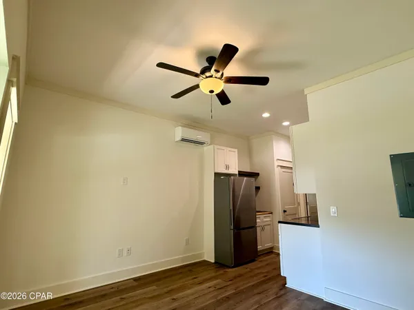 $949,900 | 145 6th Street, Apalachicola, FL 32320