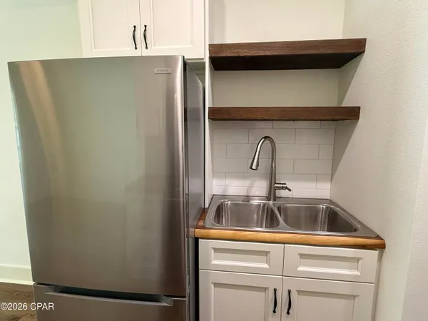 $949,900 | 145 6th Street, Apalachicola, FL 32320