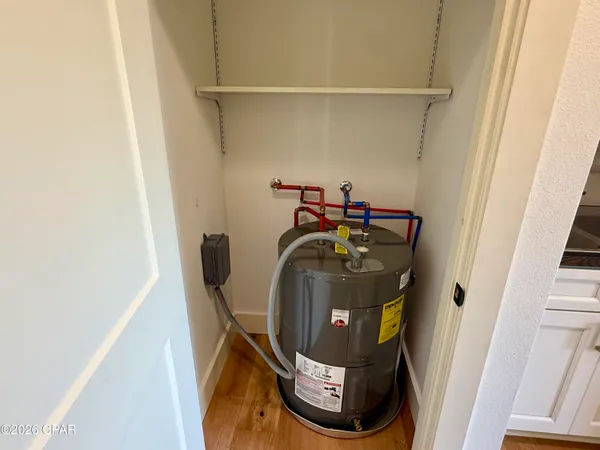 $949,900 | 145 6th Street, Apalachicola, FL 32320