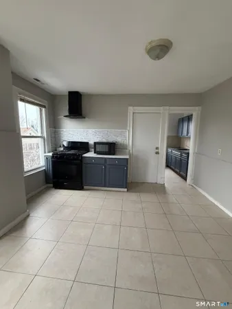 $2,750 | 168 Lloyd Street, New Haven, CT 06513