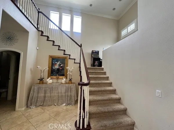 a view of entryway and hall