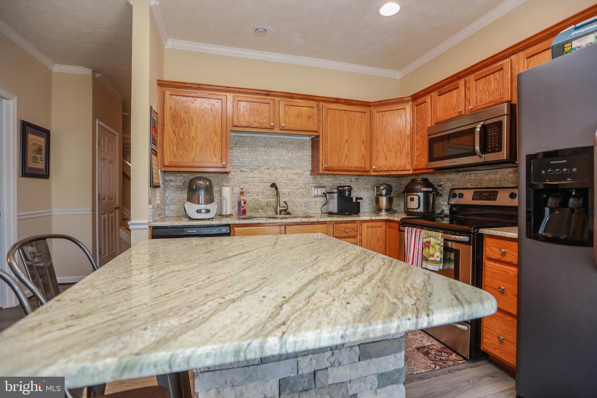 9705 Leasdale Road Baltimore, MD 21237 - Photo 7 of 53 Gallery Image 7