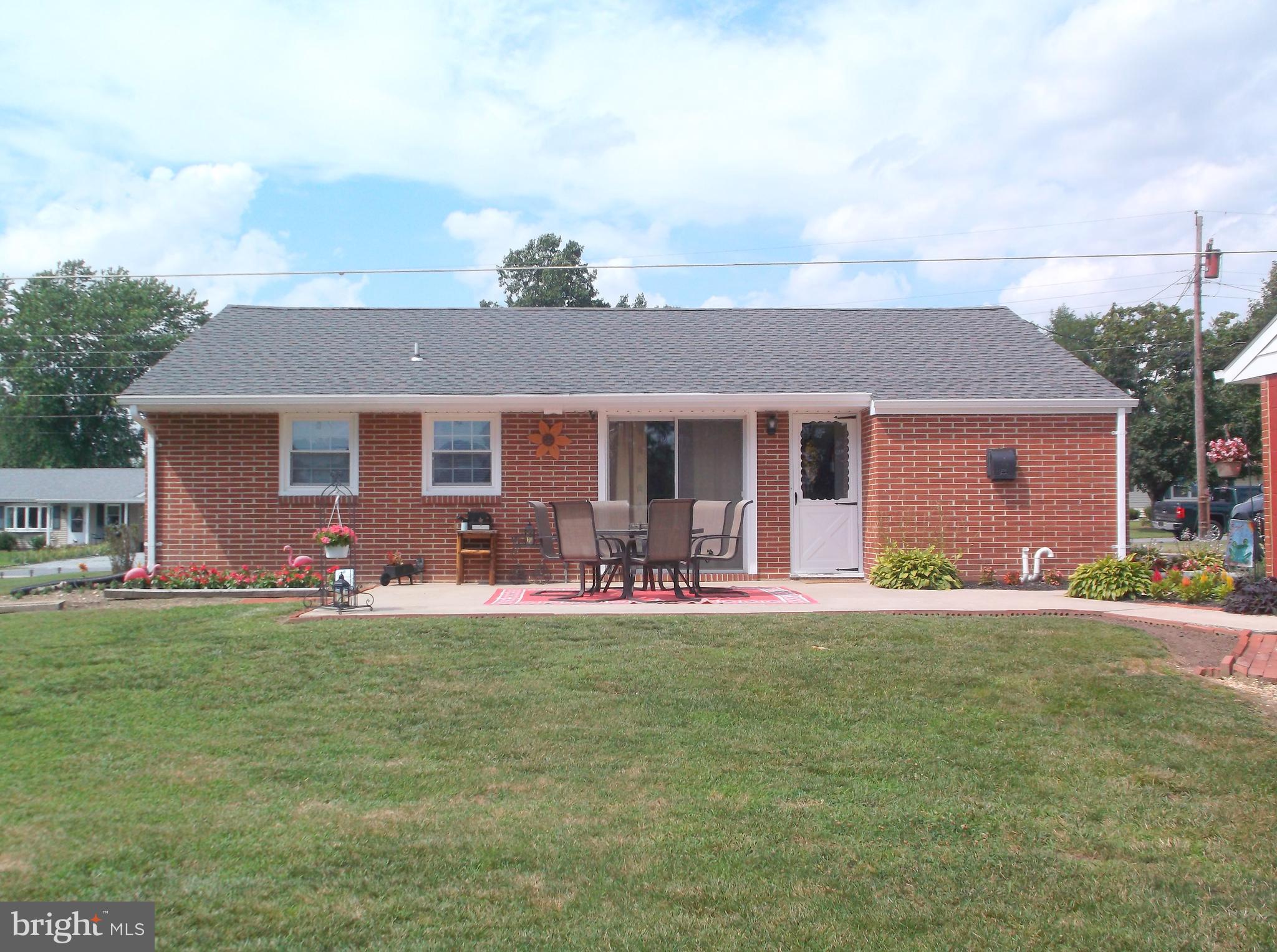 12 Stanger Road Bridgeton, NJ 08302 - Photo 4 of 21 Back with patio