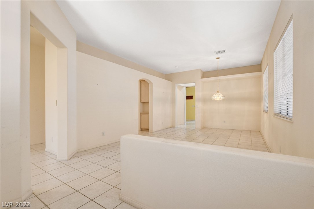 10024 Pinnacle View Place Las Vegas, NV 89134 - Photo 2 of 44