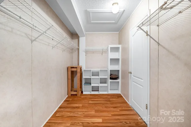 a view of walk in closet