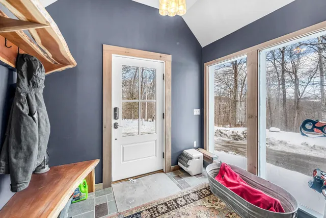 $439,000 | 22 Lower Howe's Road, Wilmington, VT 05363