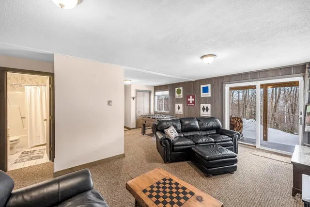 $439,000 | 22 Lower Howe's Road, Wilmington, VT 05363