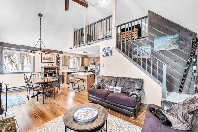 $439,000 | 22 Lower Howe's Road, Wilmington, VT 05363