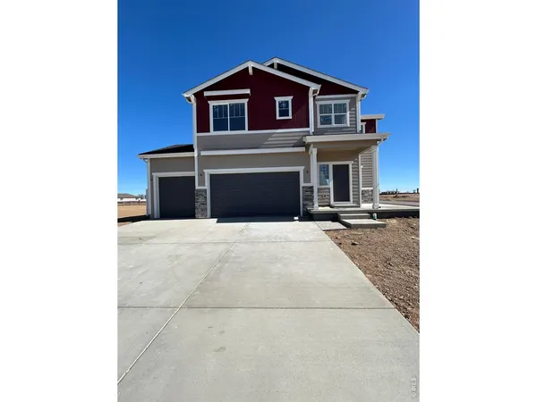 $639,000 | 220 Dawn Drive, Hudson, CO 80642