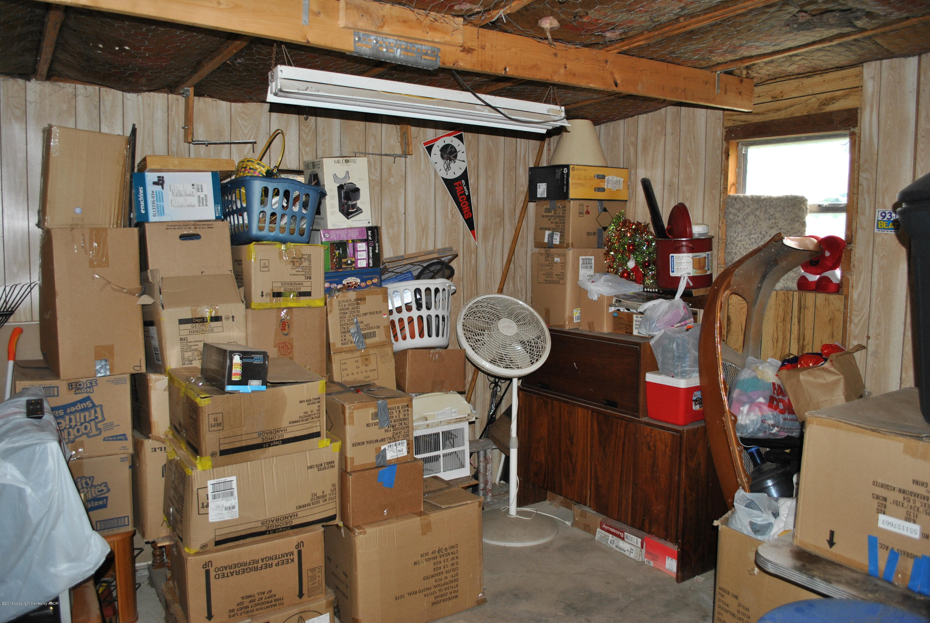 4625 Cline Road Amarillo, TX 79110 - Photo 15 of 16 a utility room with dryer and washer