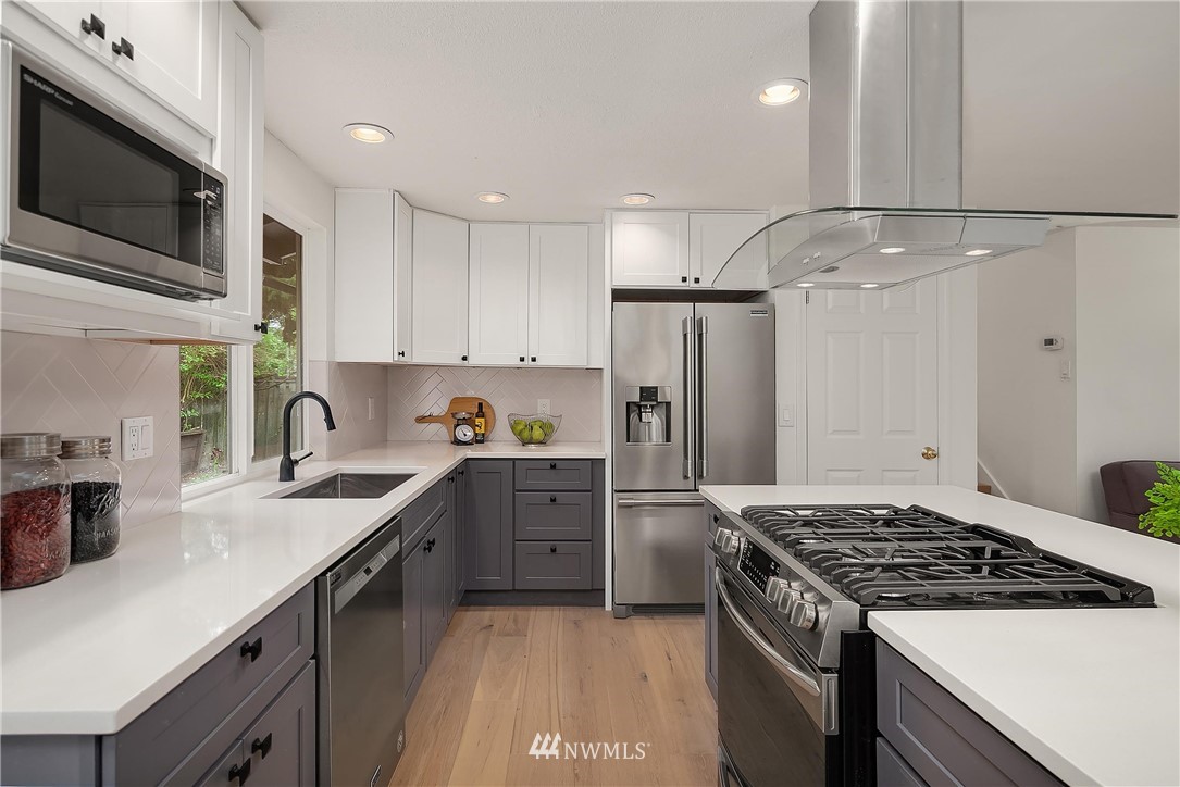 22014 4th Place West Bothell, WA 98021 - Photo 5 of 29