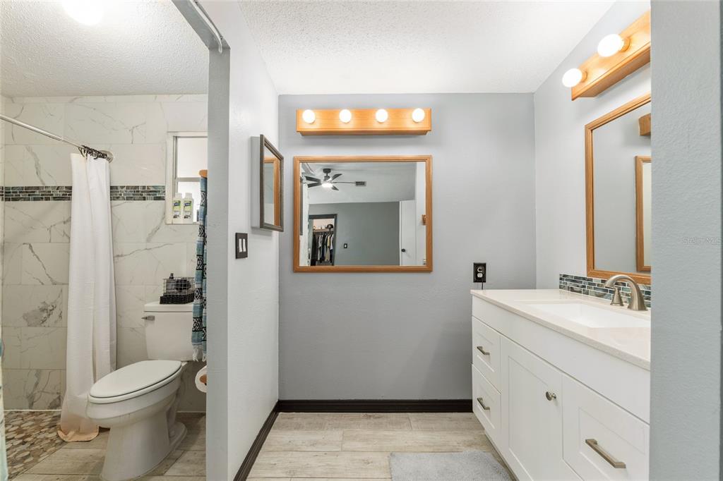 6832 Northeast 3rd Place Ocala, FL 34470 - Photo 31 of 70