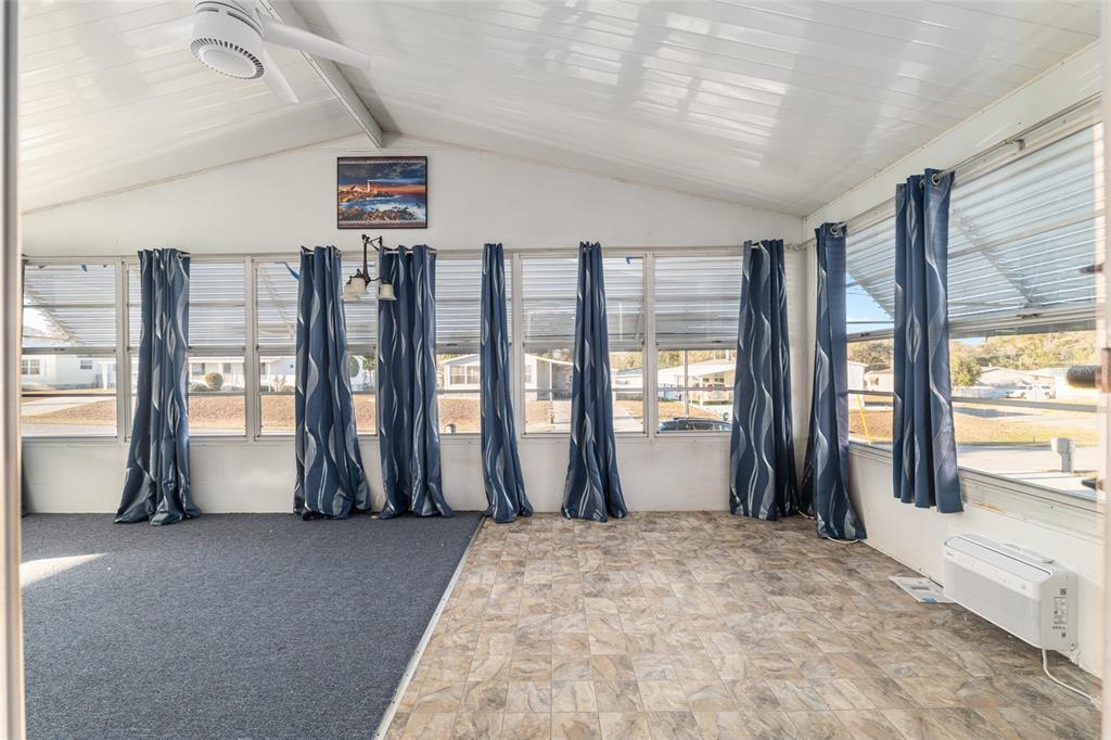 6832 Northeast 3rd Place Ocala, FL 34470 - Photo 41 of 70