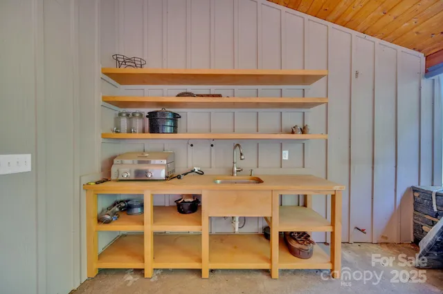 $1,200,000 | 540 Upper Paw Paw Road, Marshall, NC 28753