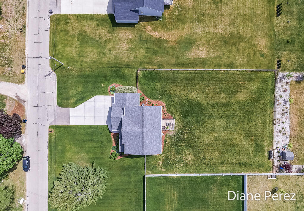 1624 Harding Street Holland, MI 49423 - Photo 37 of 42 1624HardingSt-9LoRes